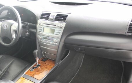 Toyota Camry, 2007 год, 770 000 рублей, 14 фотография