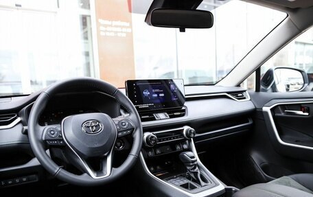 Toyota RAV4, 2024 год, 3 400 000 рублей, 20 фотография