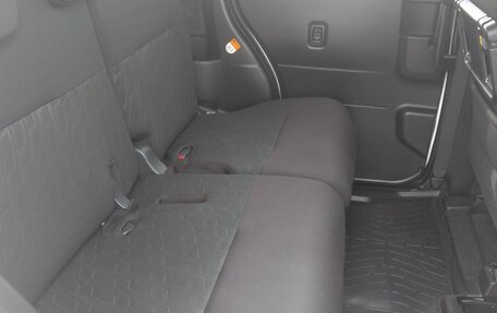 Toyota Roomy I, 2020 год, 1 500 000 рублей, 19 фотография