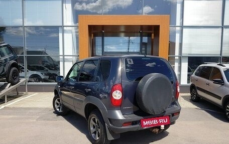 Chevrolet Niva I рестайлинг, 2018 год, 795 000 рублей, 7 фотография