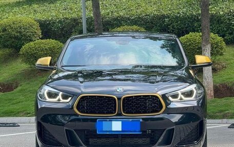 BMW X2, 2022 год, 1 800 000 рублей, 2 фотография