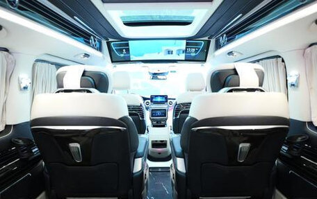 Mercedes-Benz V-Класс, 2021 год, 5 490 000 рублей, 18 фотография