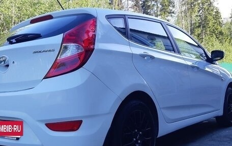Hyundai Solaris II рестайлинг, 2012 год, 920 000 рублей, 3 фотография