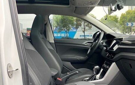 Volkswagen T-Cross I, 2021 год, 1 550 000 рублей, 7 фотография