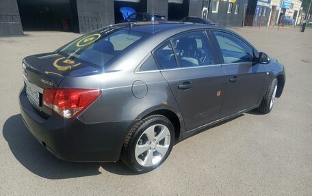 Chevrolet Cruze II, 2011 год, 500 000 рублей, 5 фотография