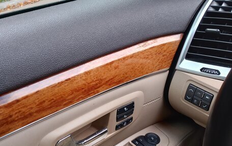 Cadillac SRX II рестайлинг, 2007 год, 1 100 000 рублей, 4 фотография