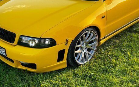 Audi A4, 2001 год, 1 100 000 рублей, 3 фотография