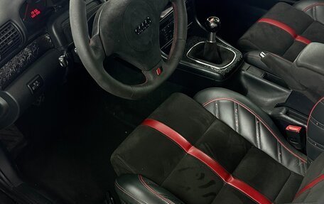 Audi A4, 2001 год, 1 100 000 рублей, 9 фотография