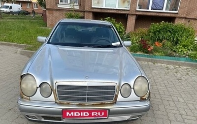 Mercedes-Benz E-Класс, 1998 год, 180 000 рублей, 1 фотография