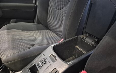 Toyota RAV4, 2007 год, 975 000 рублей, 26 фотография