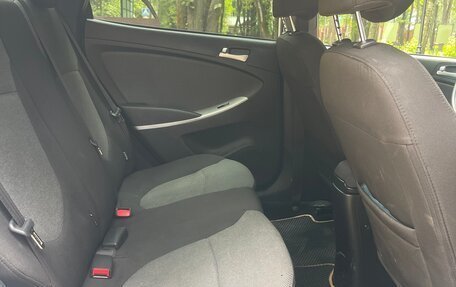Hyundai Solaris II рестайлинг, 2011 год, 849 000 рублей, 11 фотография