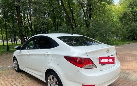 Hyundai Solaris II рестайлинг, 2011 год, 849 000 рублей, 5 фотография