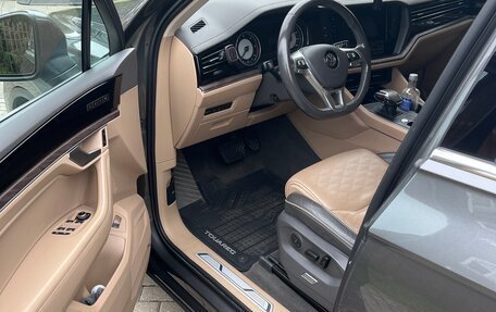 Volkswagen Touareg III, 2019 год, 5 000 000 рублей, 7 фотография