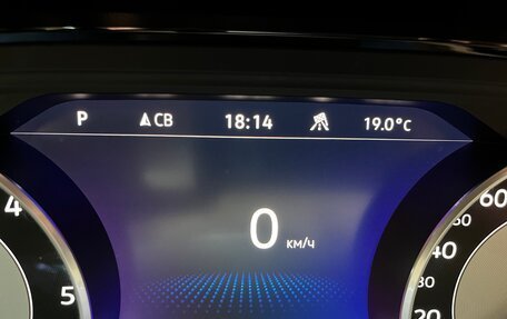 Volkswagen Touareg III, 2019 год, 5 000 000 рублей, 6 фотография
