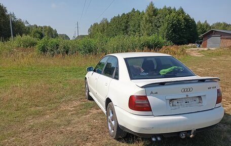 Audi A4, 1998 год, 400 000 рублей, 11 фотография