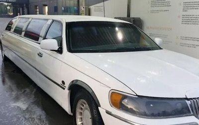 Lincoln Town Car III рестайлинг, 2001 год, 410 000 рублей, 1 фотография