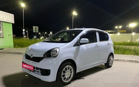 Daihatsu Mira e:S I рестайлинг, 2015 год, 440 000 рублей, 1 фотография