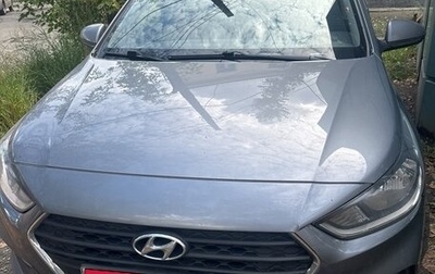 Hyundai Solaris II рестайлинг, 2019 год, 1 200 000 рублей, 1 фотография