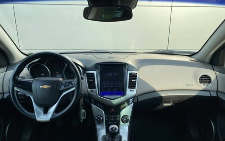 Chevrolet Cruze II, 2011 год, 600 000 рублей, 17 фотография