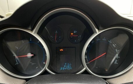 Chevrolet Cruze II, 2011 год, 600 000 рублей, 18 фотография