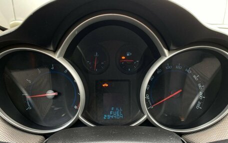 Chevrolet Cruze II, 2011 год, 600 000 рублей, 16 фотография