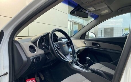Chevrolet Cruze II, 2011 год, 600 000 рублей, 20 фотография