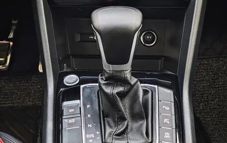 Volkswagen Tiguan II, 2022 год, 3 080 000 рублей, 14 фотография