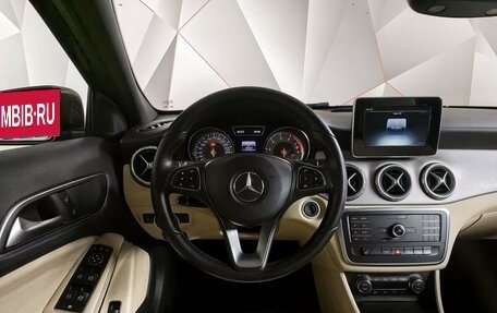 Mercedes-Benz GLA, 2016 год, 1 785 000 рублей, 15 фотография