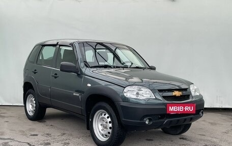 Chevrolet Niva I рестайлинг, 2018 год, 660 000 рублей, 2 фотография