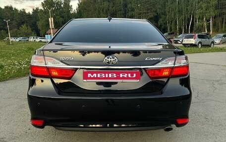 Toyota Camry, 2015 год, 2 350 000 рублей, 15 фотография