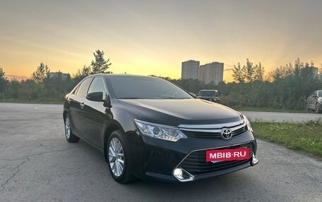 Toyota Camry, 2015 год, 2 350 000 рублей, 14 фотография