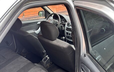 Renault Logan I, 2014 год, 600 000 рублей, 3 фотография