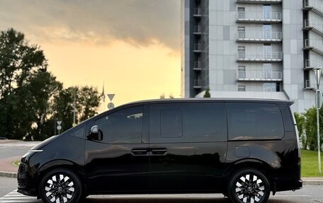 Hyundai Staria, 2025 год, 4 660 000 рублей, 3 фотография