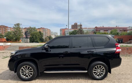 Toyota Land Cruiser Prado 150 рестайлинг 2, 2013 год, 3 890 000 рублей, 6 фотография