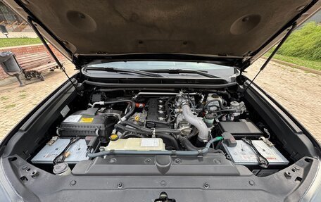 Toyota Land Cruiser Prado 150 рестайлинг 2, 2013 год, 3 890 000 рублей, 8 фотография