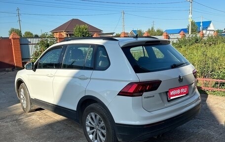 Volkswagen Tiguan II, 2020 год, 2 500 000 рублей, 4 фотография