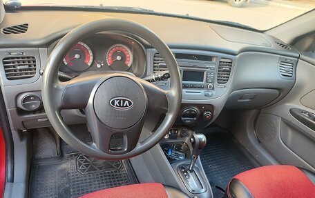 KIA Rio II, 2011 год, 600 000 рублей, 6 фотография