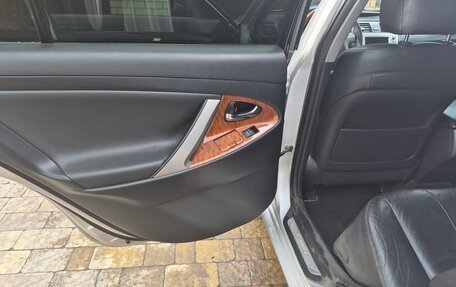 Toyota Camry, 2010 год, 1 250 000 рублей, 13 фотография