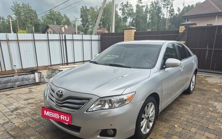 Toyota Camry, 2010 год, 1 250 000 рублей, 3 фотография
