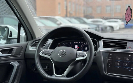 Volkswagen Tiguan II, 2022 год, 3 090 000 рублей, 15 фотография