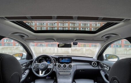Mercedes-Benz C-Класс, 2019 год, 3 000 000 рублей, 5 фотография