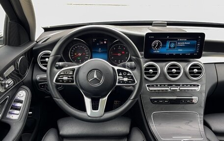 Mercedes-Benz C-Класс, 2019 год, 3 000 000 рублей, 6 фотография