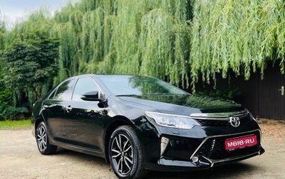 Toyota Camry, 2018 год, 2 360 000 рублей, 1 фотография