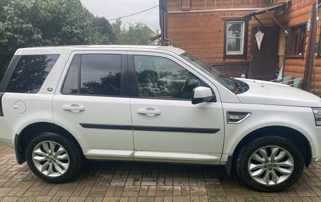 Land Rover Freelander II рестайлинг 2, 2013 год, 1 650 000 рублей, 3 фотография