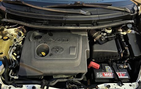 Toyota Auris II, 2011 год, 660 000 рублей, 13 фотография