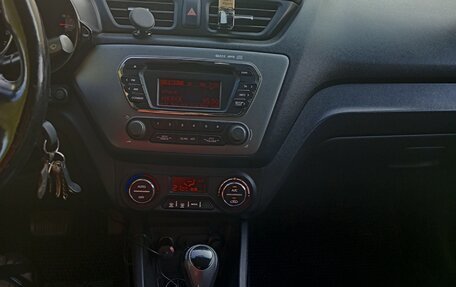 KIA Rio III рестайлинг, 2013 год, 910 000 рублей, 7 фотография
