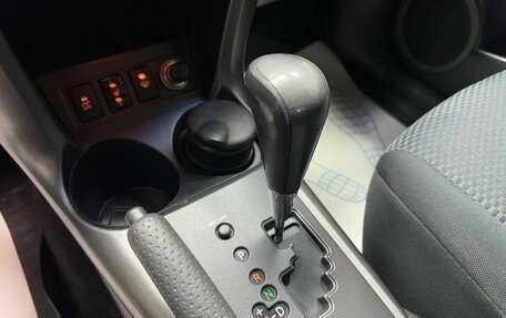 Toyota RAV4, 2011 год, 1 629 000 рублей, 24 фотография