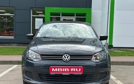 Volkswagen Polo VI (EU Market), 2013 год, 1 050 000 рублей, 2 фотография