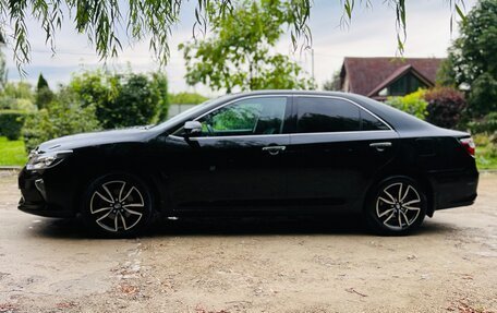 Toyota Camry, 2018 год, 2 360 000 рублей, 4 фотография