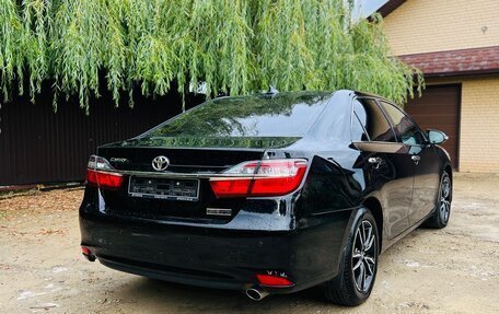 Toyota Camry, 2018 год, 2 360 000 рублей, 7 фотография